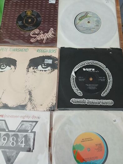7" Record lot 36 in total