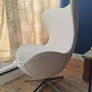 Arne Jacobsen replica Egg Chair in white Image 3