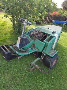 Ride On Putting Green Mower
