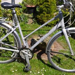 Giant Escape W4 - Size (M) 18"