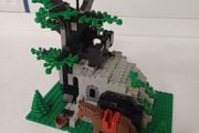 vintage lego 6066 camouflaged outpost