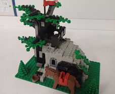 vintage lego 6066 camouflaged outpost