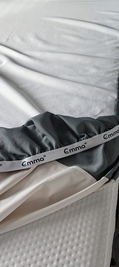 Emma Mattress diamond
