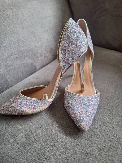 High Heels/Womens Glitter Heels ..  Size: UK 5 ..  Price Drop