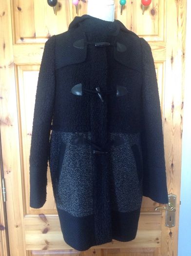 Redherring Size 8 Black / Grey Jacket with a Hood