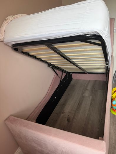 Ottoman Single Bed
