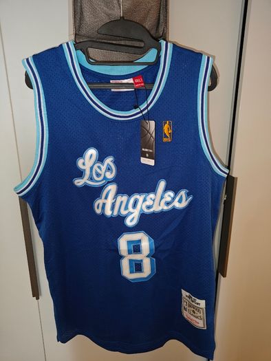 New Los angeles Kobe bryant, Mitchell and ness vintage jersey no 8 blue size L