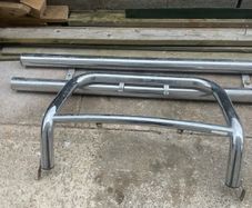 Bull bar