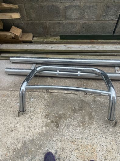 Bull bar