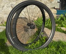 Set of gravel wheels disc brakes CL 12x100mm 12x142mm + tyres specialized pathfinder sport 700x38c