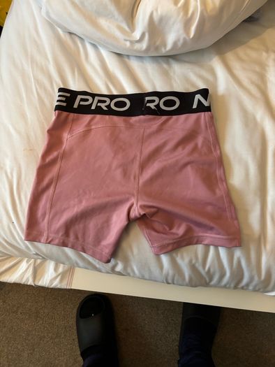 Nike Pro Dry Fit pink leggings