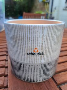 Plant Pot Sleich