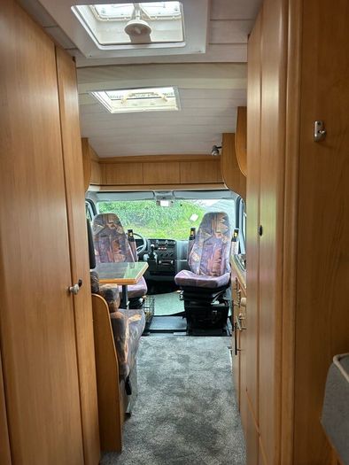 NI 2003 Hobby 600 2.8 TD 4 Berth Rear-Fixed-Bed