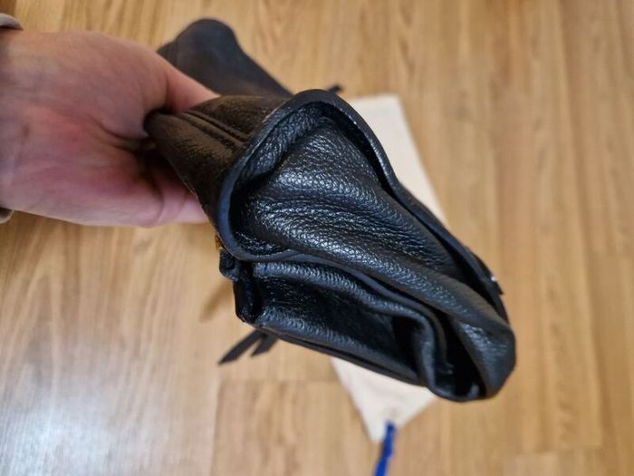 Louis Vuitton petillante leather cluch