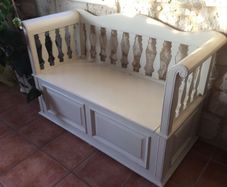 Country Corner Shabby Chic storage bench
