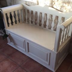 Country Corner Shabby Chic storage bench