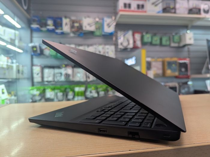 Lenovo Thinkpad E15 15.6"