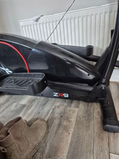 reebok cross trainer zr9