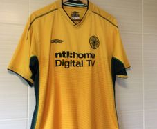 Celtic Jersey. Official Umbro Mens Away Jersey. Season 2002/2003. Original From The Time. Not A Modern Day Remake.