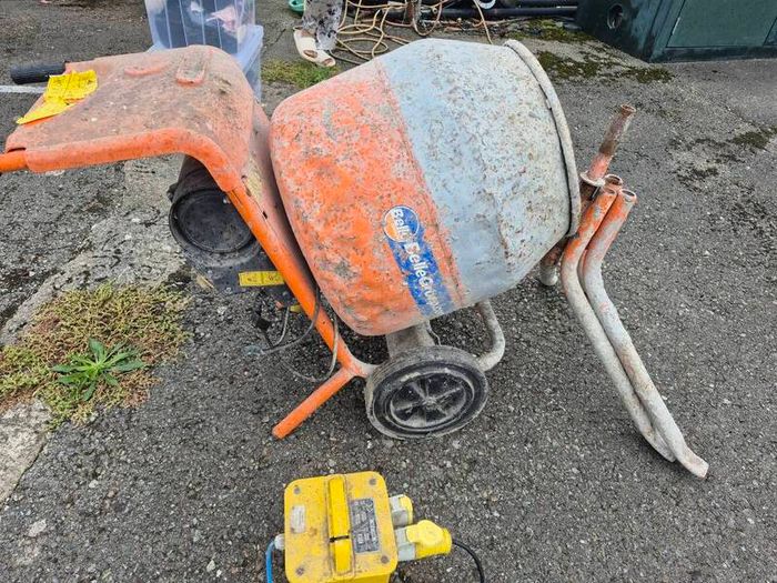 cement mixer