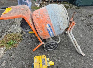cement mixer