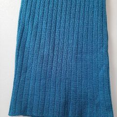 New childs knitted skirt
