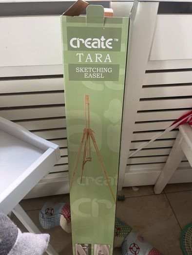 Easel