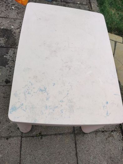 IKEA MAMMUT Childrens table in outdoor pink 77x55 cm