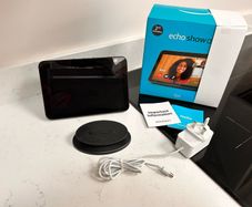 Amazon Alexa Echo show 8 2nd gen Plus Stand Included