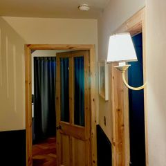 Wall light (sconce)