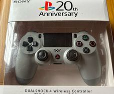 PS4 controller