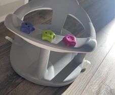 Baby bath seat