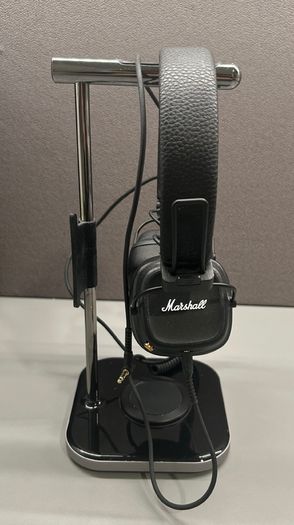 100% Genuine Marshall Major IV Headphones (Like New)