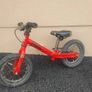 Frog balance bike Image 2