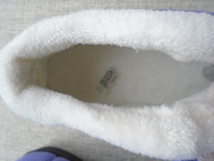Ladies slippers new. Size 4 / 37. Slippers,