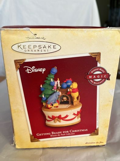 Christmas Music Box - Winnie the Pooh