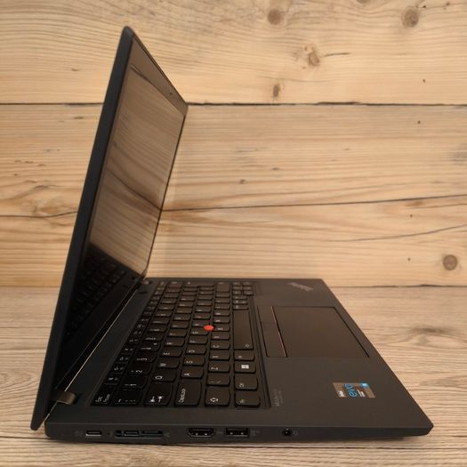 Lenovo X13 Gen 2/ Core i5 11th Gen / Warranty /
