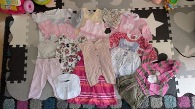 Baby girls clothes 0-3 months