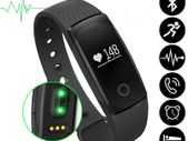 GEO Smartwatch Multifunction Fitness Tracker, Bluetooth 4.0 with App Integration, Heart Rate, Sleep Monitor, Phone Notifications, Vibration Alarm