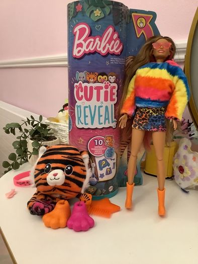 Barbie Cutie Reveal Doll