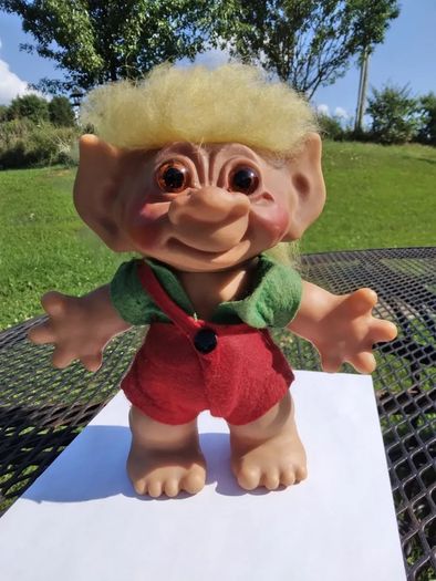 Thomas Dam Large Troll Trolls