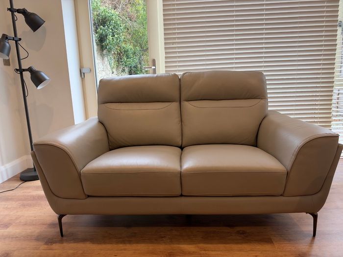 Light grey leather sofa set - 3-seater and 2-seater