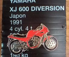 Yamaha XJ600 Diversion 1991 badge