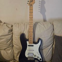 Squier Strat 1997