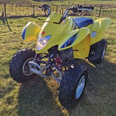 Suzuki ltz 250