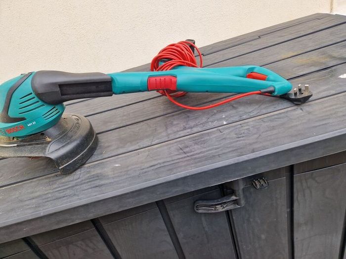 Bosch art 27 strimmer