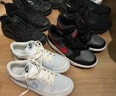 Boys runners sizes 5/5.5/6 uk