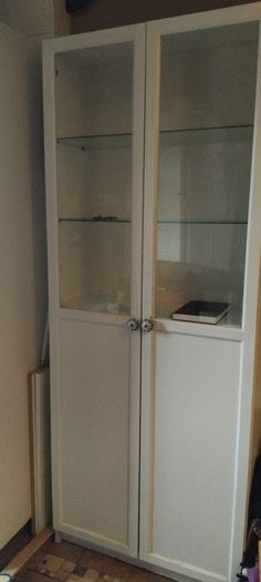 Display cabinet