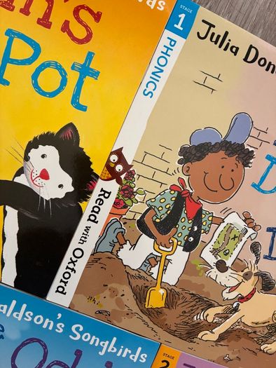 NEW Early Readers Phonics Books by Julia Donaldson - Read with Oxford