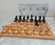 library series chess pieces only